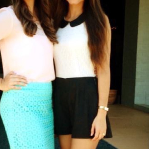 ModCloth Peter Pan romper with open back - Picture 2 of 9